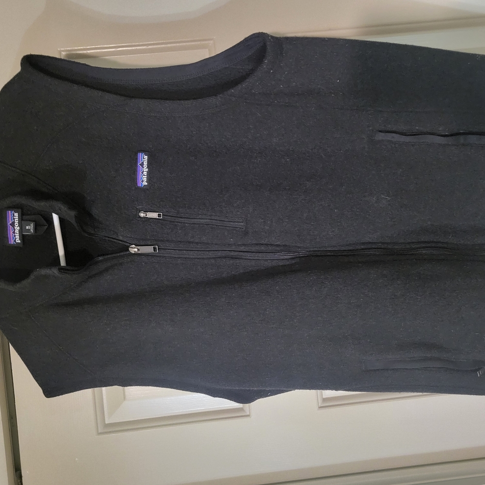 Patagonia Black Zip Up Sweater